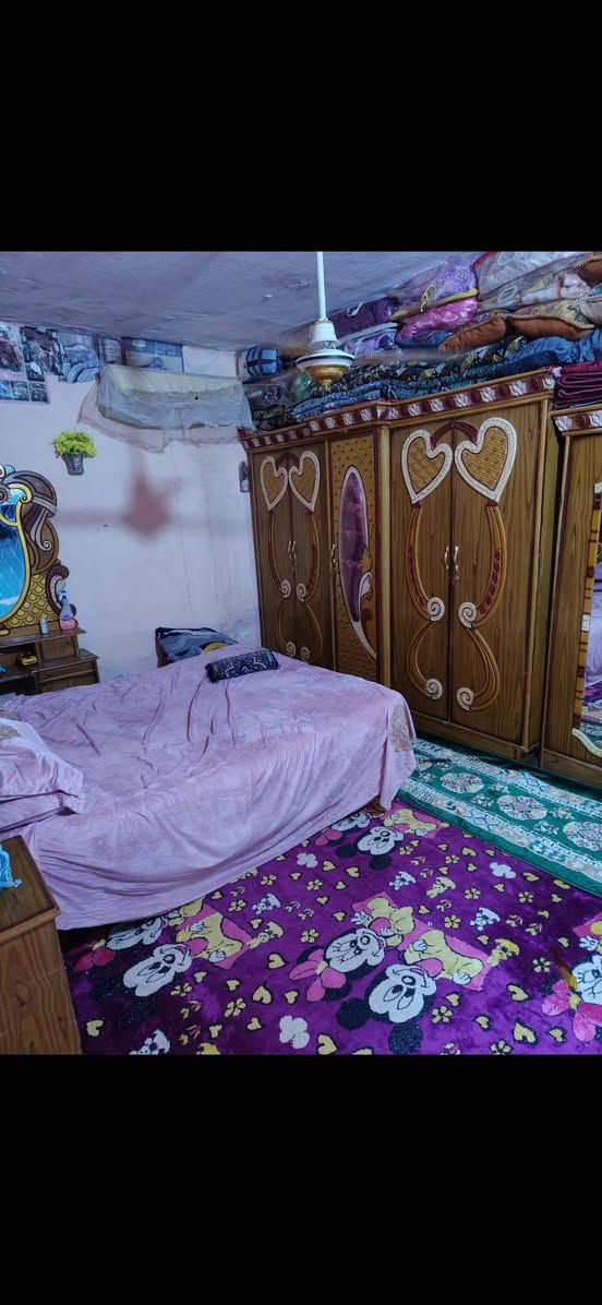 سلام عليكم غرفه خشاب البيبع السعر 550 وبيه مجال بسيط العوان النجف الاشرف ابو صخير الرقم ***********بي واتساب
