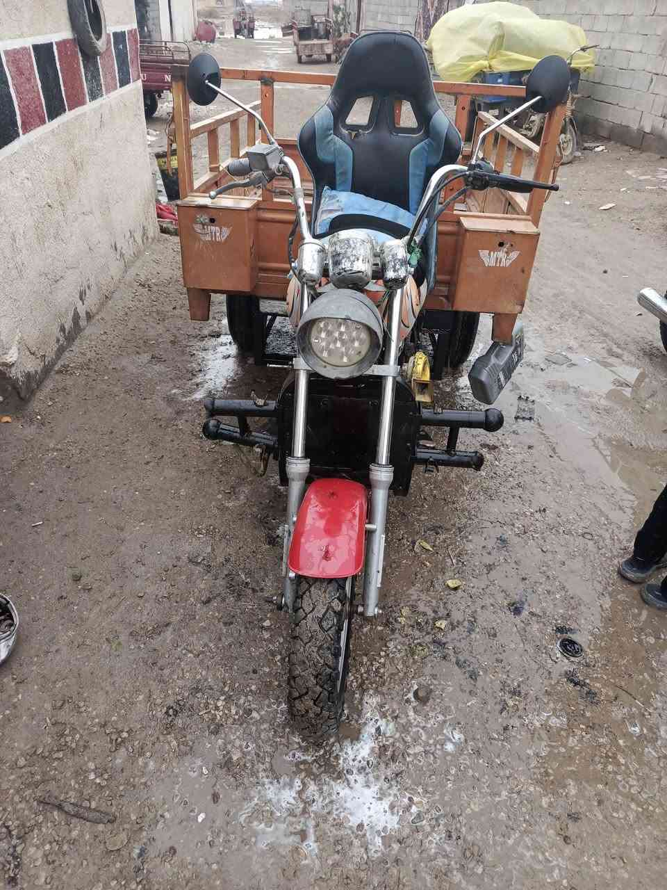 ستوته للبيع مدري 14اوراق جدد بيه لحيم بركبته ستوته خير من الله مال شغل السعر 700العنوان كوت ***********
