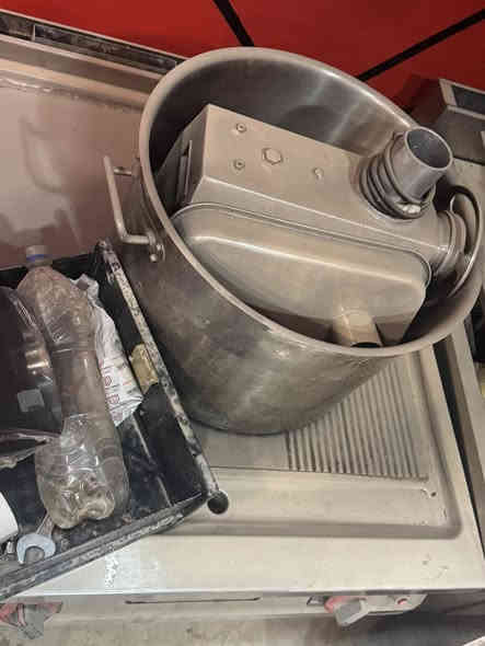 غراض مطعم للبيع جدد ومستعملات 

مكاني بغداد البياع 

اتصال فقط  ***********
