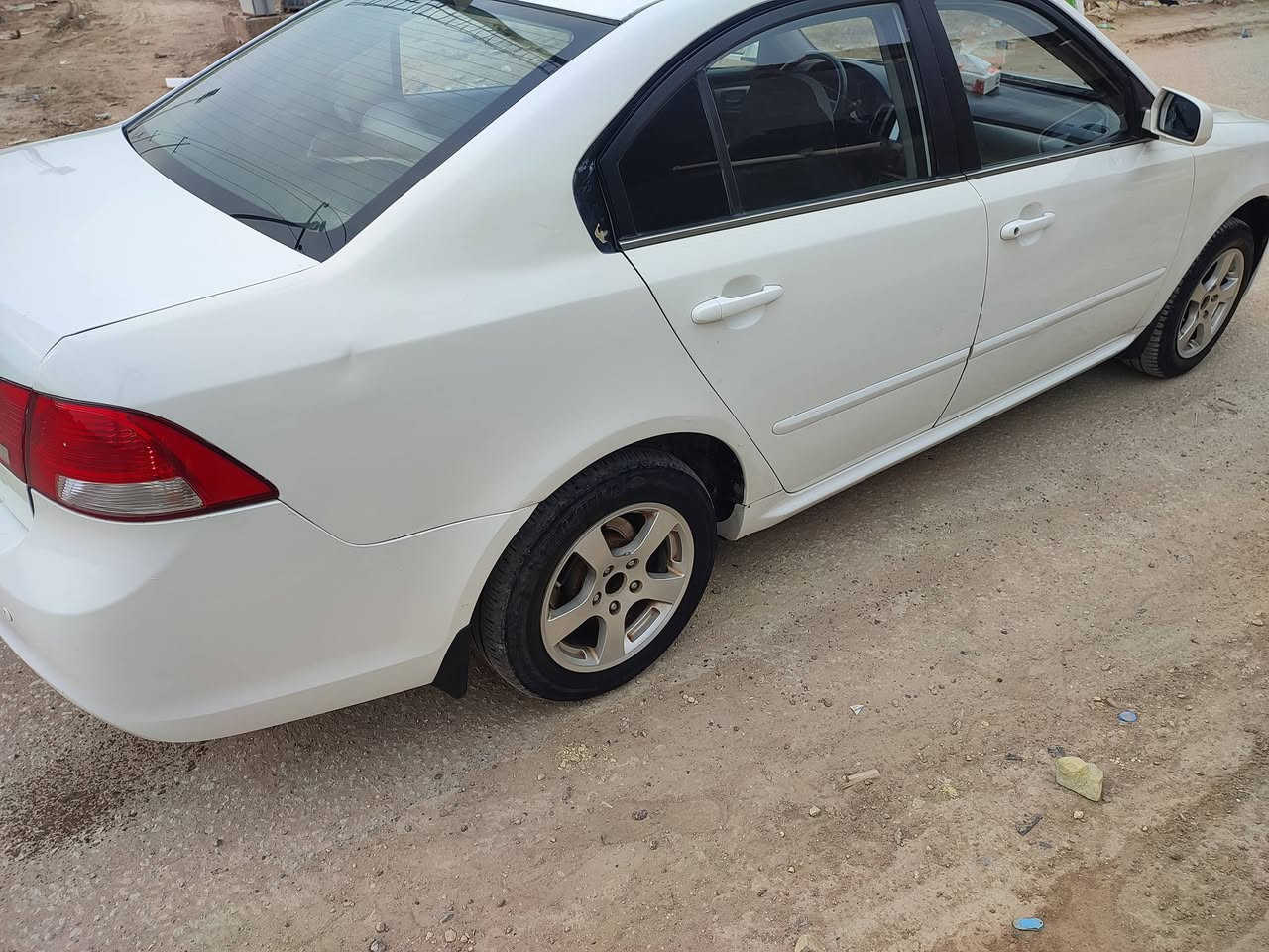 اوبتما 2009 اصل غاز مكينة وكير مكفولات حدادية كلش حلوه تبريد ثلج تدفى شغالة تحكم ستيرن حساس خلفي سيارة خير من الله كلش حلوة ما بيها نقص رقم وسنوية وشاصي وبليتة مطابق مكانها ديوانية السعر 48 وبيها مجال قليل ***********
