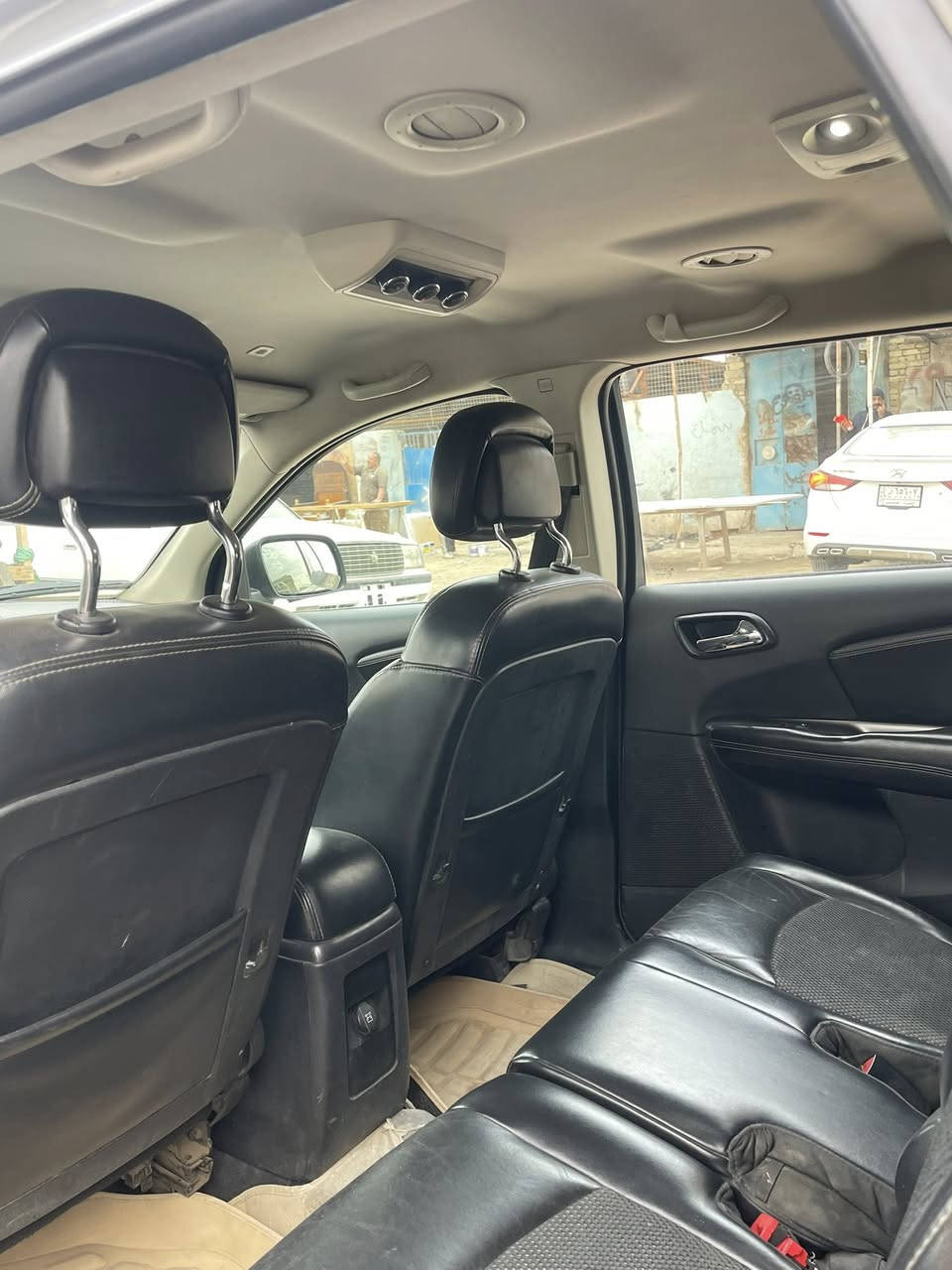 من احلى الجورنيات بالناصريه للبيع
وحش الجبال دوج جورني ٢٠١٩ المحرك ٦ سلندر فئة كروز رود فول مواصفات والنظافه ما احجي هي تحجي وحدها رفاهيه وراحه مو طبيعيه معروفه مواصفاتها بيها باب وجاملغ فقط وحادث كلش حلو بدون بجم  ماشيه ١٢٥ سياره جامده وما ناقصها شي خير من الله  سعرها ١٤٨ للاستفسار اكثر *********** خابرني او راسلني وبخدمتكم
