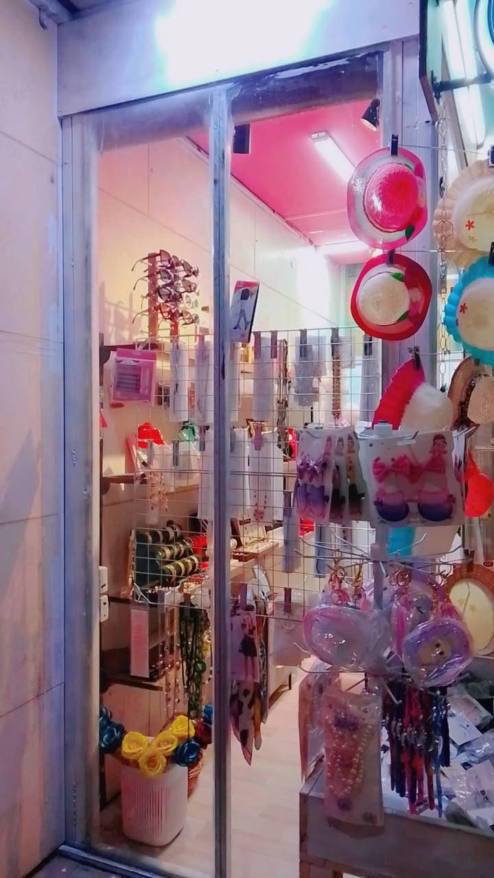 اكسسوارات زمردة بحلته الجديدة
تخفيضات بمناسبه عيد الاضحى المبارك..


**إذا كنت صاحب هذا الإعلان وتريد حذفه لأي سبب، رجاءا أرسل رسالة إلى الدعم الفني**
