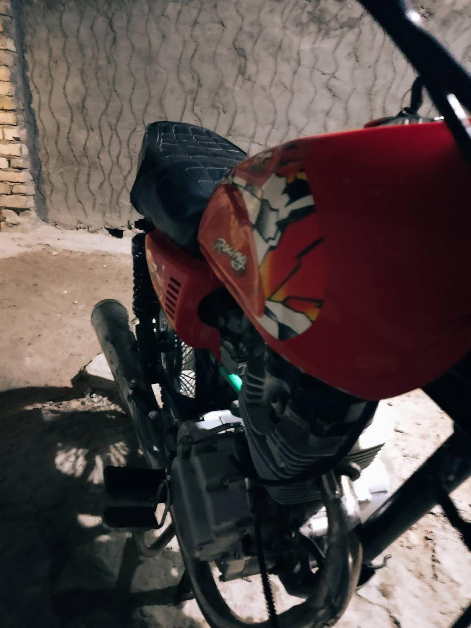 السلام عليكم ورحمه الله دراجه تايكر موديل 2020 اوراق أصولي حربي دراجه خير من الله شلعه ومعدل   السعر 350وبيه مجال المكان الحله شارع 60 الرقم *********** واتساب متواجد .
