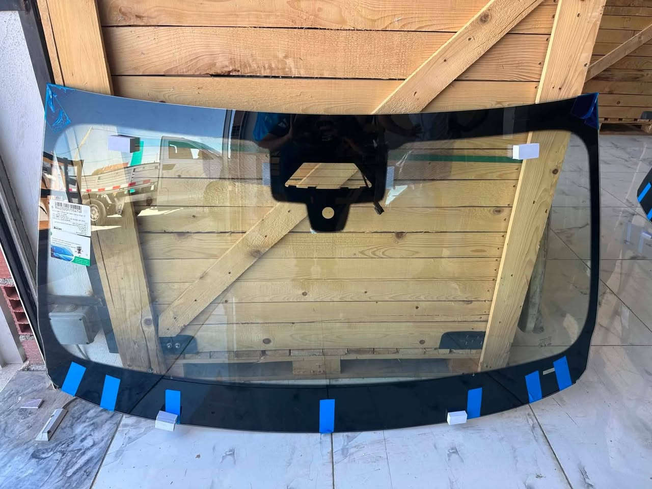 ✅بيع وتركيب زجاج السيارات 🚘
✅افضل شركه زجاج سيارات 🥇
✅جودة اتقان عاليه مع ضمان حقيقي 
✅سليكون مقاوم لسيارات المتئاكله 
✅معى ضمان العمل
متعاقد مع التأمين للستفسار ***********
يتوفر خدمه __ موقعيه 📍🚚 مجاناً 
      ☎️  ***********
✅اذا كنت ترغب في تغيير زجاج سيارتك نوفر لك افضل انواع زجاج السيارات العالمي 🌐 ( أصلي و تجاري ) 
✅ أكبر المستوردين في العراق  🇮🇶 لجميع انواع السيارات كافه
***********      ☎️
العنوان باب الشيخ قرب مقبرت الغزالي
