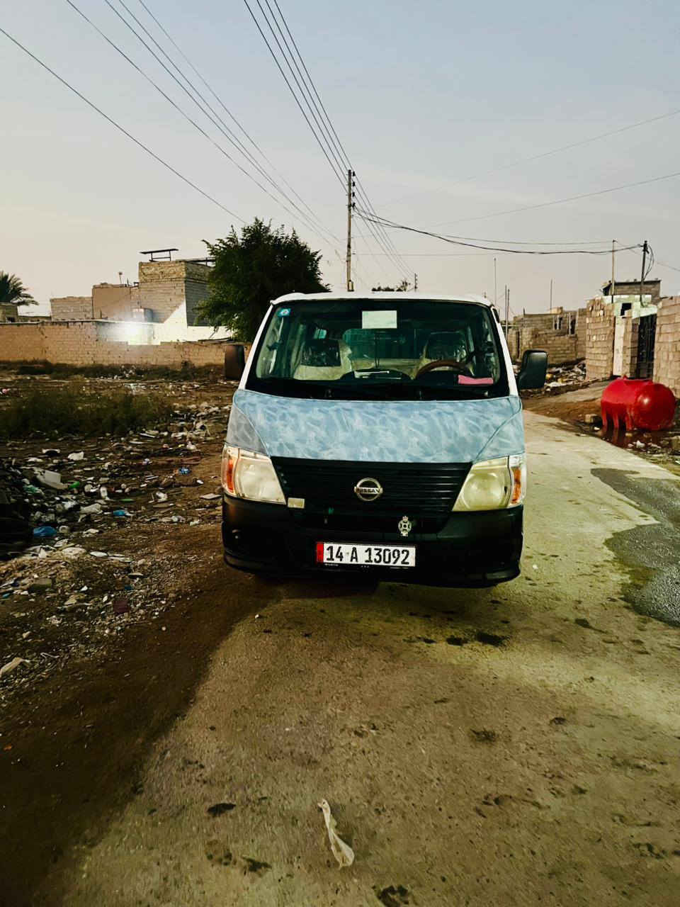 سلام عليكم سياره نيسان موديل 2009 رقم بصره نكليزي بسمي مشروع وطني دوشمه تخم تاير حداديه سياره حلوه خير من الله بغداد الحسينيه السعر 115 وبيه مجال قليل رقم ***********
