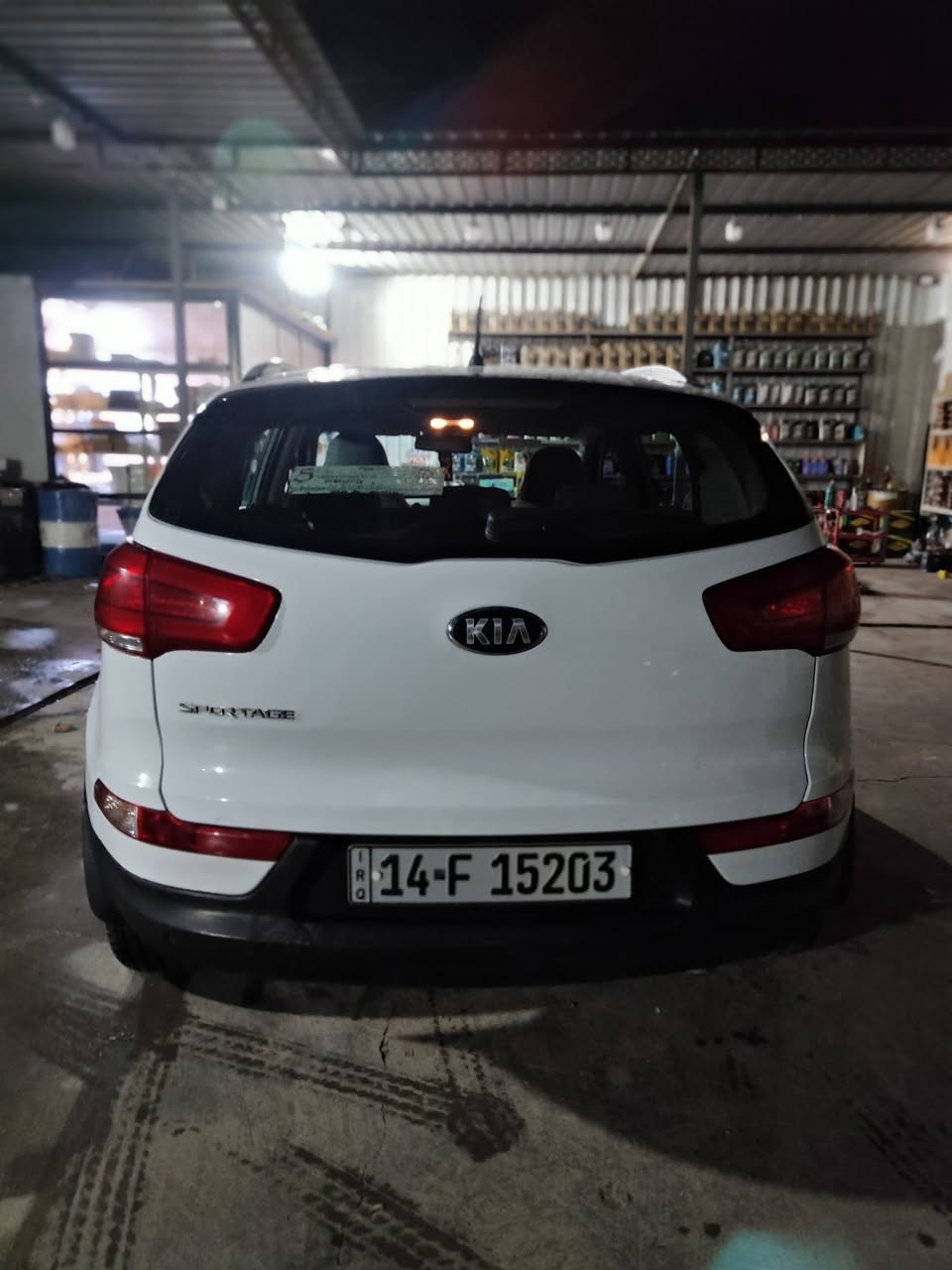 اسبورتج 2015خليجي محرك 2000مكفول رقم بصره مكان الناصريه مركز سعر 175وبيه مجال ***********
