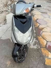 سكنس فحل نكره سلف كهربيات كلها شغاله الدراجه مكينه ناعمه خير من الله ش...