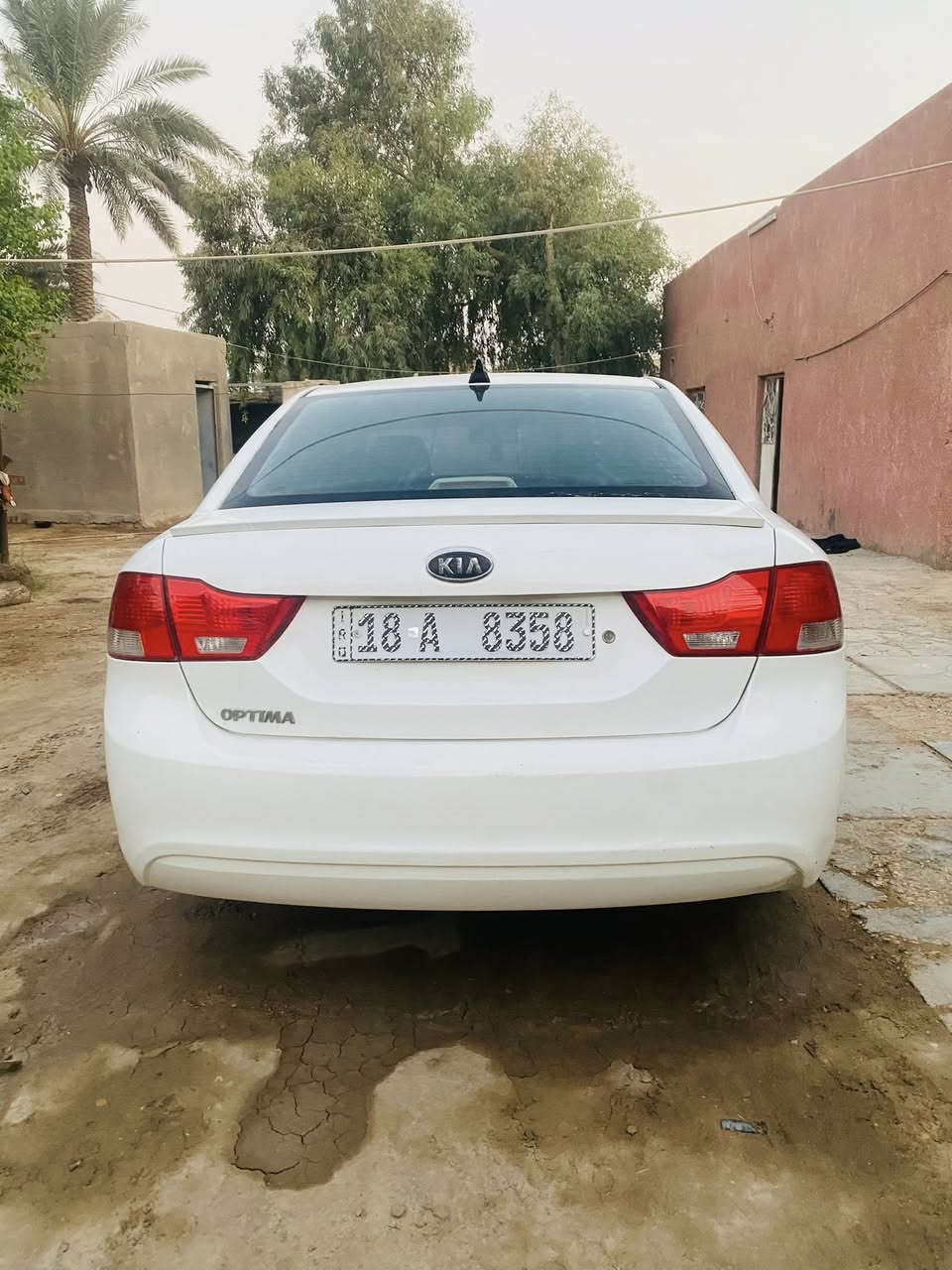 سلام عليكم للبيع اوبتمه 2009خليجي سياره بيها جاملغ امامي مبدل بدون دواخل سياره تخم تاير حداديه مكينه كير مكفولات مكان سياره ديوانيه دغاره 
السعر 115وبيها مجال 
الاستفسار ***********
