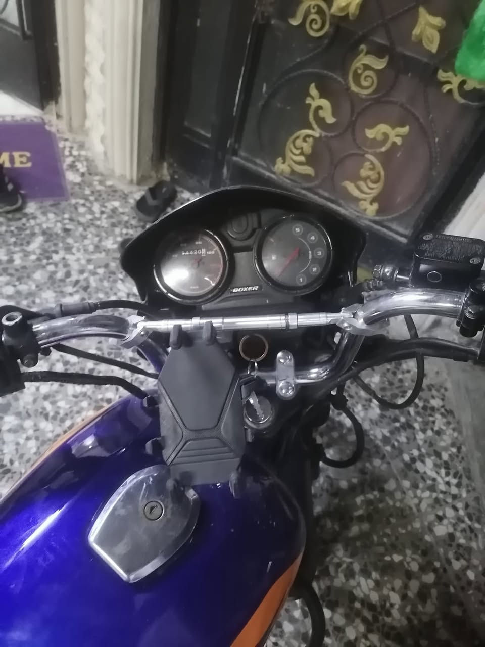 السلام وعليكم بوكسر 2023للبيع نقص بس جاملغ امامي سعر 950وبيها مجال بدون أوراق للستفسار


**إذا كنت صاحب هذا الإعلان وتريد حذفه لأي سبب، رجاءا أرسل رسالة إلى الدعم الفني**