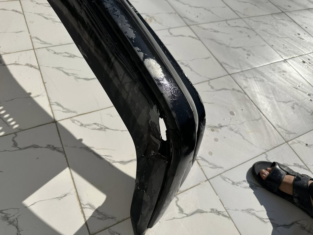 السلام عليكم
دعاميه اماميه مال 500 بيها كسر بسيط و موضح بل صور الي تفيده بخدمته السعر 100 مكاني حله ابي غرق ***********
