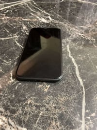 ايفون 11 • ١٢٨ • بطاريه ٧٤