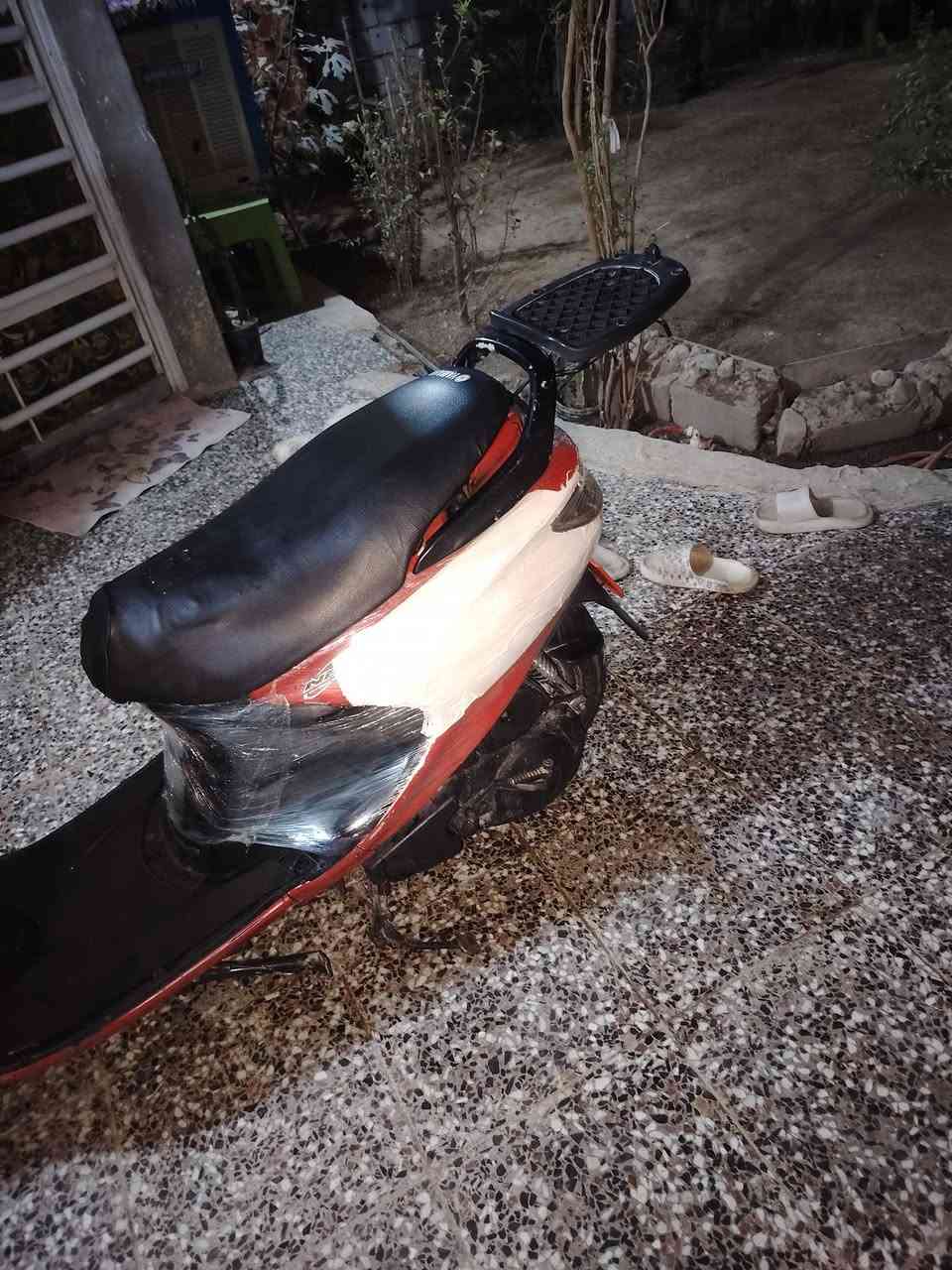 سلام عليكم دراجه فراشه جانت شغله كلشي مابيه وفجئه كطعت نار ابيعه كوم حديد لن مالي خلكه 150 وبيه مجال بس حك الجيه فقط المكان حله الحمزه الغربي الاستفسار ***********
