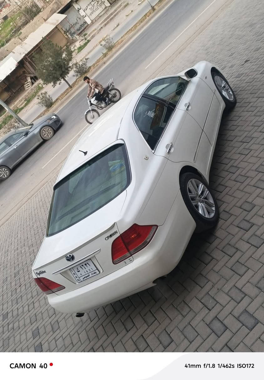 ماشااللە لـە ماڵی هەموو لایەک شاهینە 2005 بڕاوە 
3 دووگمە پەردە 180 کەم بەنزین خۆر 
ناوزەرد بێ دەعم و لێدراو 
گێڕو مەکینە بەشەرت تەقەو ڕەقە بەشەرت ماشەڵا هەیکەلی بەقەد ساقێک جوانە 
بەشەرتی ئەوەی کەڤەر گۆڕاو نەبێ شەنسی کۆسەرە نەبێت ماڵی دۆستە سعری 47 گەڵاو نیو کەمێک معامەلەی برایانە 
شتێ هەرزانتر هەیە و لەمە بچۆ بیکڕە سەری خۆت و منیش مە ئێشێنە لەگەڵ ڕێزم بۆ هەموو لایەک 
شوێن .. سەیسایەق 
0770 225 52 95
