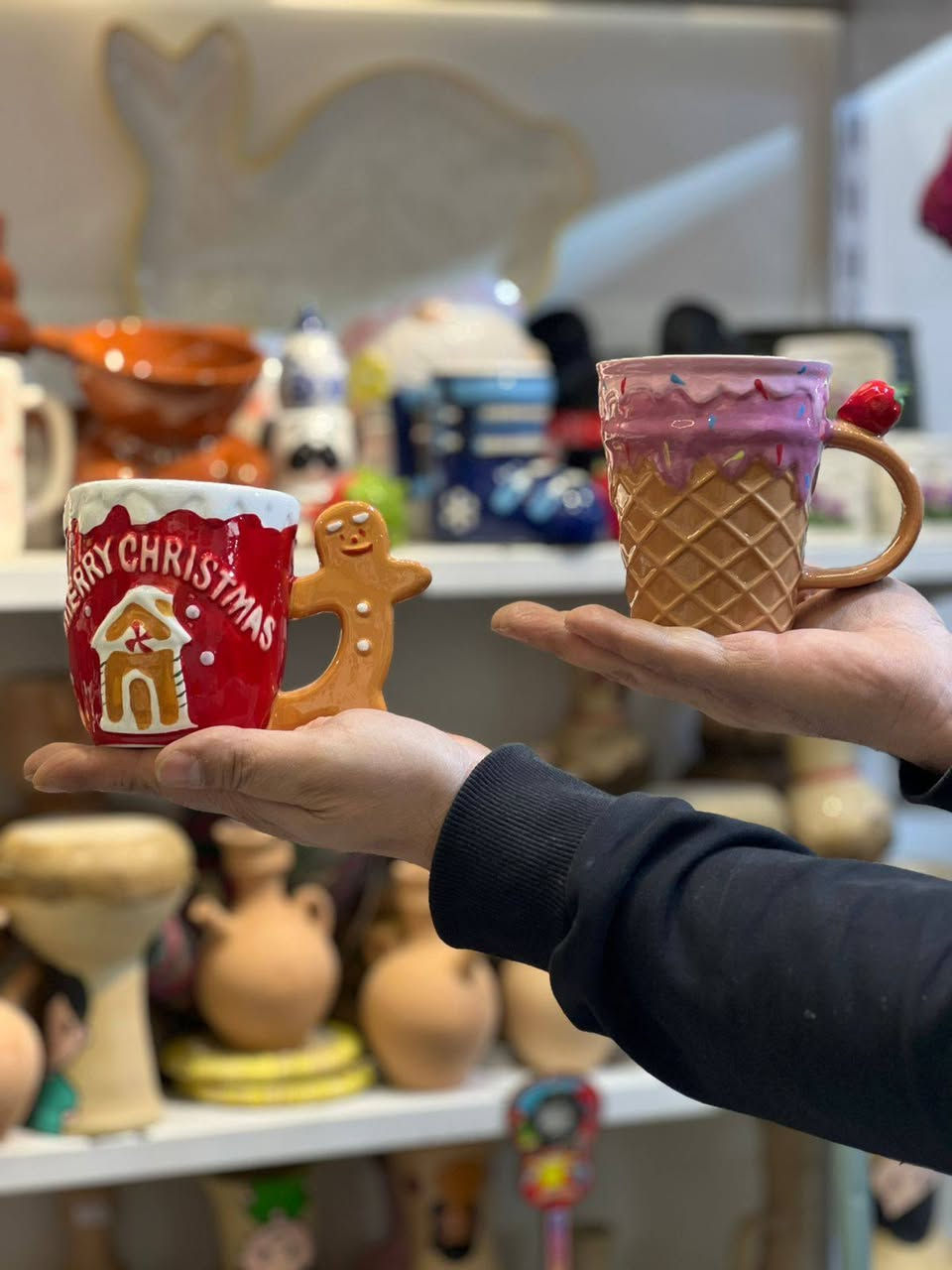 سلام عليكم امزون بلس
يوجد لدينا كافه مستلزمات وهدايا
 كرسمس متواجدين الى الساعه ١٢ ليلا
العنوان حي دجله قرب شارع ١٣ علما التوصيل داخل حي دجله مجانا
اهلا وسهلا بكَم
امزون بلس
***********
