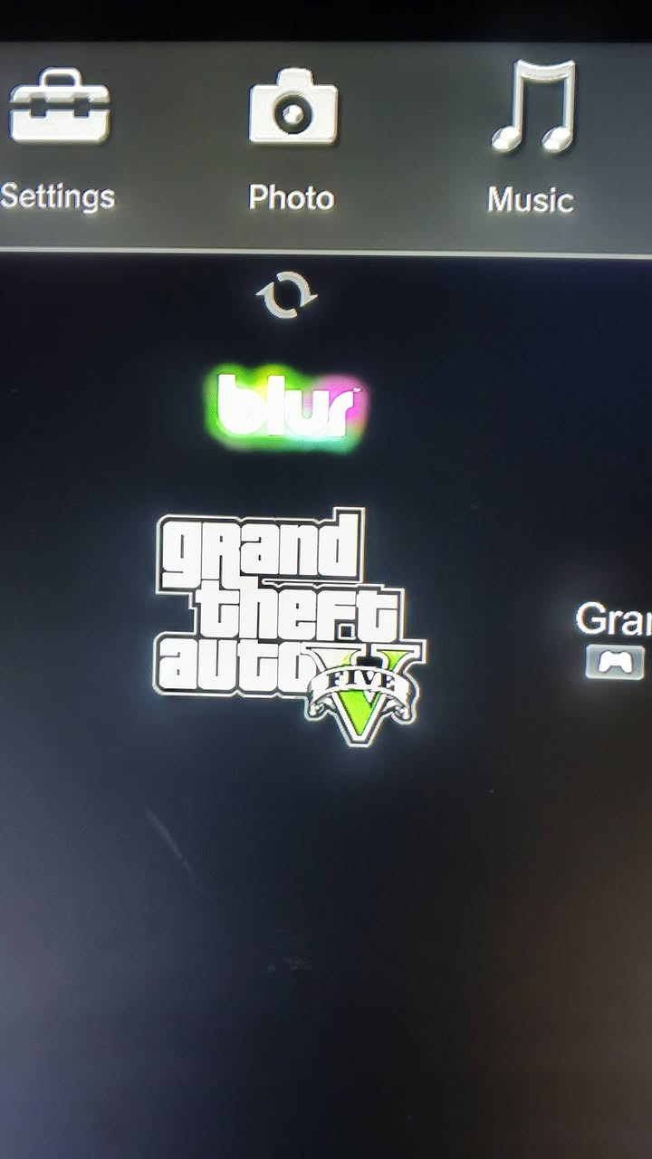 سلام عليكم شباب عدي بلي 3قبل شهر من مشتري لبيع كامل ملحقات سعر 110و بي مجال حك جيه مكان سكن مدينت صدر  رقم الهاتف ***********
