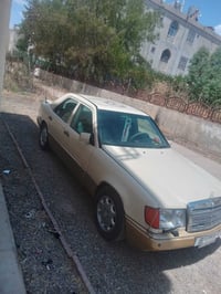 مرسيدس • محدثة ١٩٩٣ • رقم انبار
