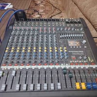 مكسر داينكورد • زوج سماعات • كسر كارتون