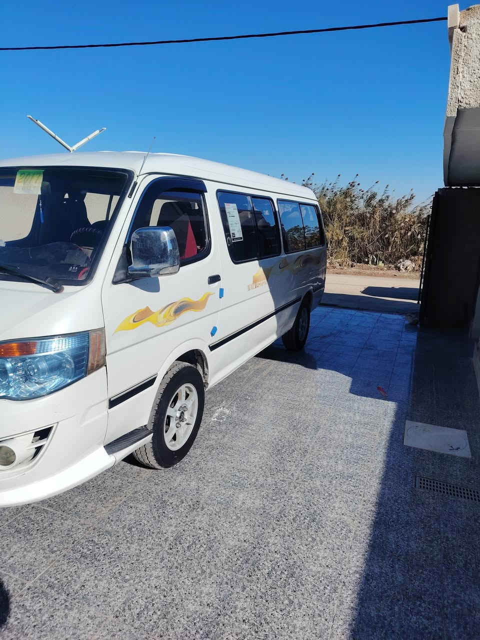 السلام عليكم البيع فتون مديل 17 مكفولة من الضربة من عده بيهة ضربة كد شبر يم قبق البنزين مكان بغداد ***********
