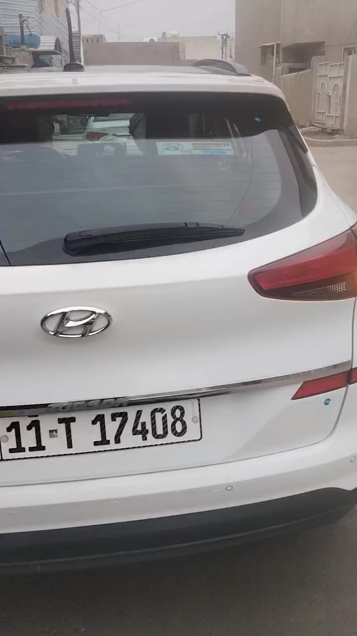 توسان ٢٠٢٠ شركة الكاصد بسمي السياره سنويه حديثه فول بيه فقط شخط بل بنيد بدون فتح مكان السياره السيديه تقاطع درويش *********** سعر 210 وتساب
