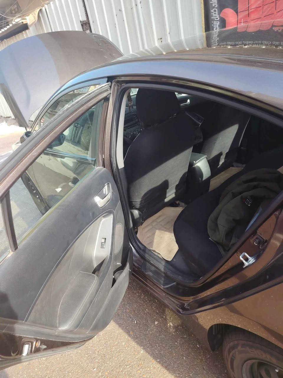 كيا فورتي موديل ٢٠١٧ السيارة فقط كسر في الدعامية الامامية بدون حادث أو تبديل
السعر ١٣٠٠٠ ألف 
العنوان بغداد 
موبايل *********** بغداد, العراق
