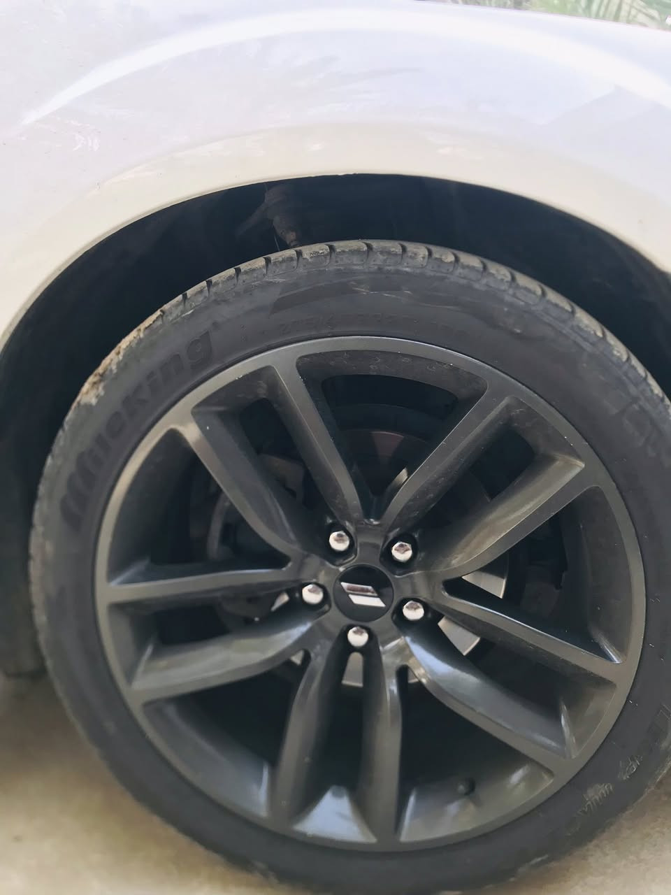 سلام عليكم ويل SRTحجم 20للبيع الاستفسار ‭ 
‭٠٧٨٨ ٣٧٥ ٤٢٥٢‬
