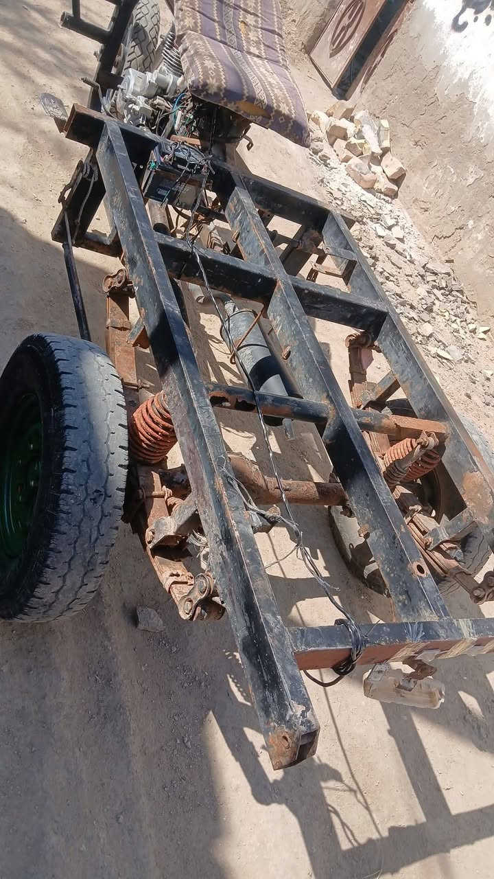 ستوته للبيع كلك مكان الديوانيه قضاء الحمزه سعر 600 وبيها مجال***********
