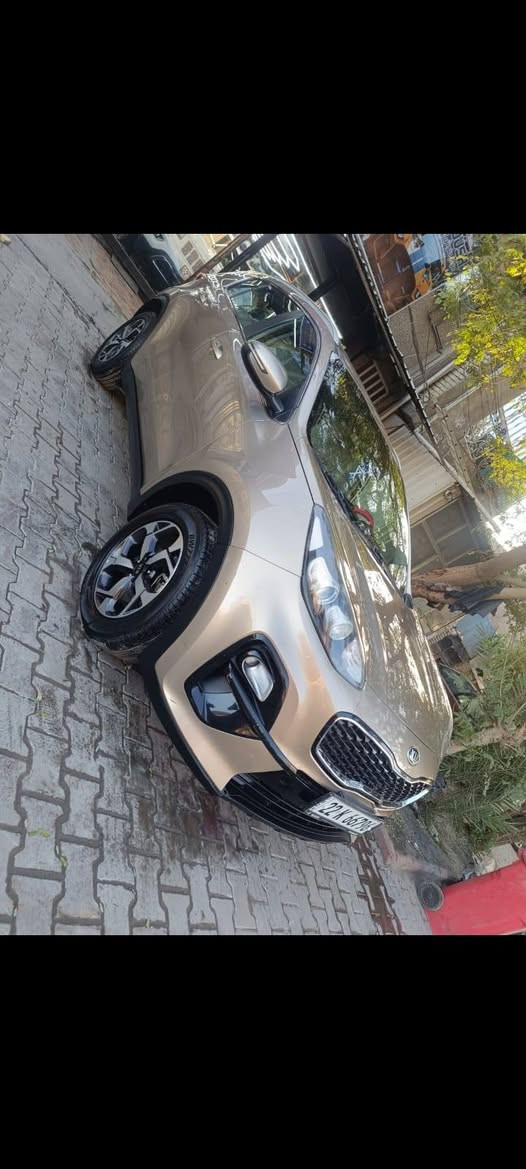 السلام عليكم سبورتج خليجي ٢٠١٩بيهه قطعتين صبغ ماشيه ٧٣ الف كيلو مناقصه شي ترايهة كلش حلو العنوان ***********بغداد الكاظمية السعر ١٦٥ وبيهة مجال
