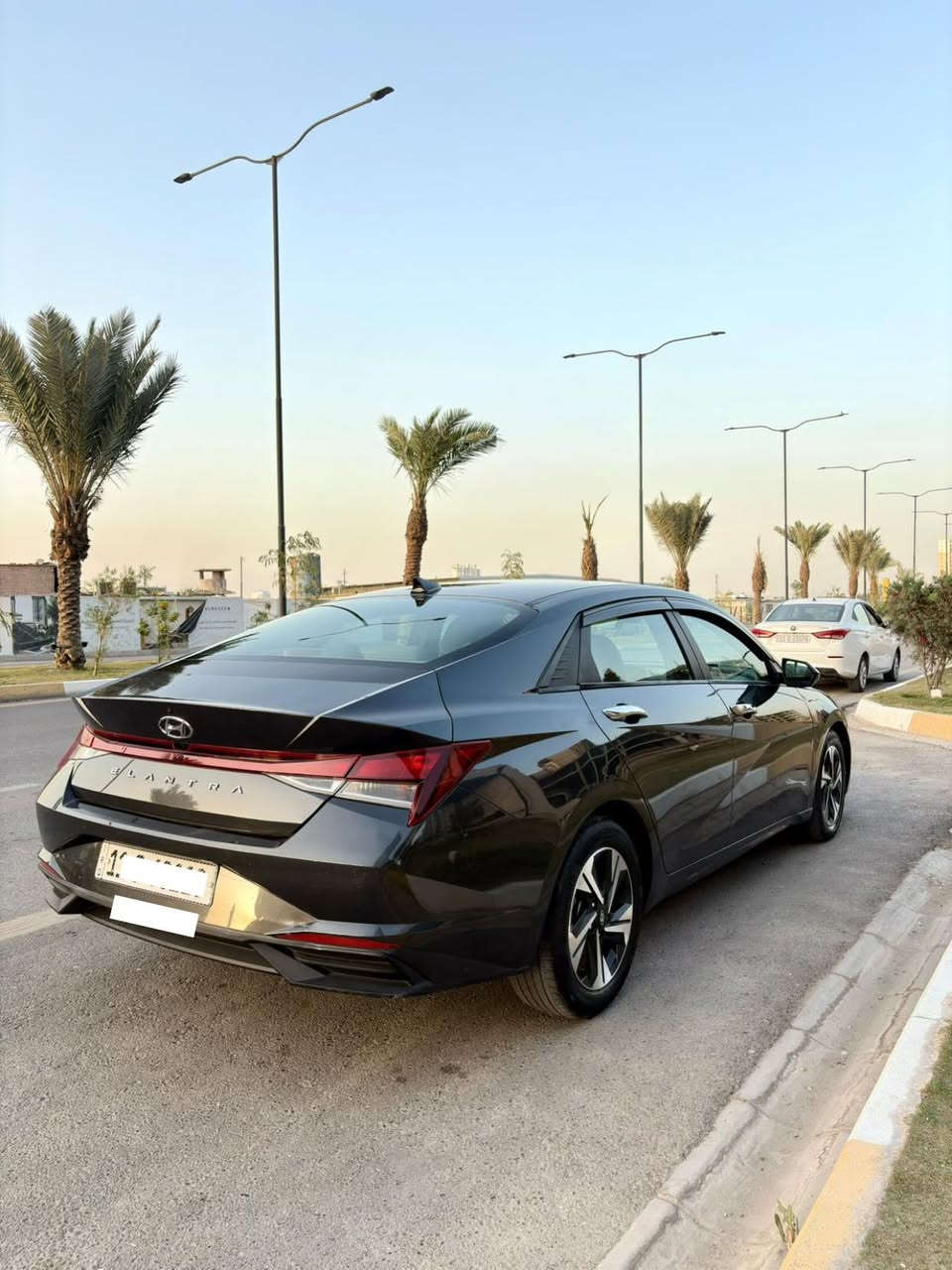 سلام عليكم
الانترا ٢٠٢١ وارد امريكي 
نص فول
١٣٠$ وبيها مجال 
وتساب ***********
