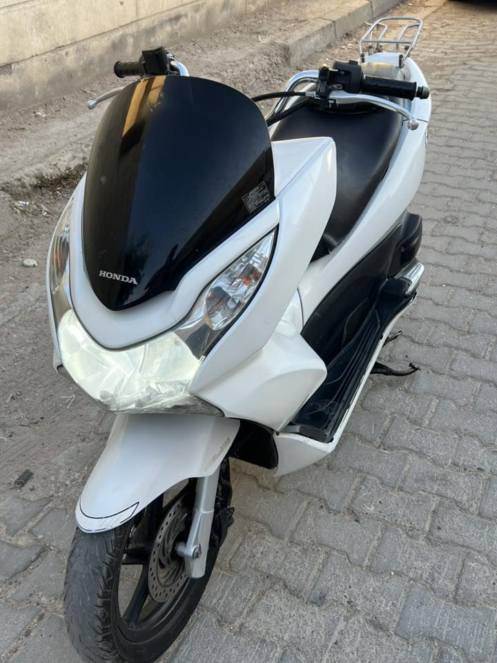 السلام عليكم bcx جيل اول ياباني Jf
مكينه برغي ممفتوح بيها شلعه معدل خير من اللة 

السعر. مليون و 200

مدينه الصدر 

  ***********
