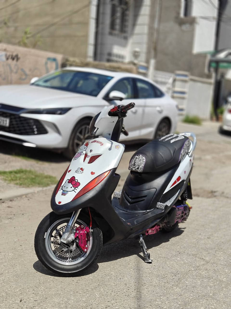ماكس للبيع موو شراي ❌لا تطب بس علمود تعرف السعر❌❌
تفاصيل ابينه ميحتاج احجي ويمكن تعرفوها الدراجه 
الدراجه تنباع بدون الصالنصه الستيل بل بلاد ويه الستيل ينضاف فوك سعرها
مكاني: بغداد حي الجامعة
رقم يشتغل رصيد وواتس
***********
(ما اريد عطلات)
