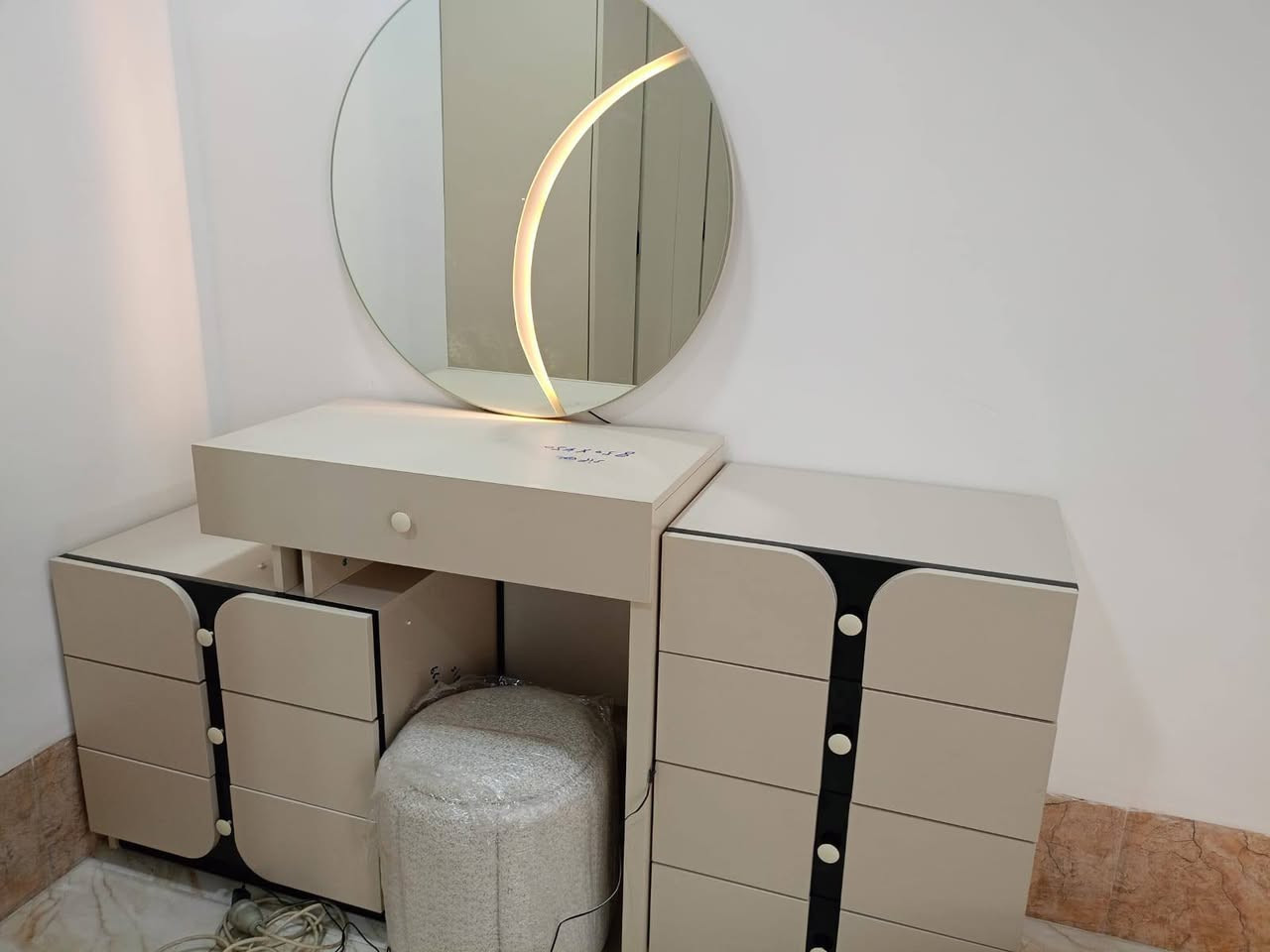 السلام عليكم  تحيه طيبه للجميع 
غرف نوم تركي 
للتواصل ع الخاص 
واتس 
‭*********** 

واتس 
***********
