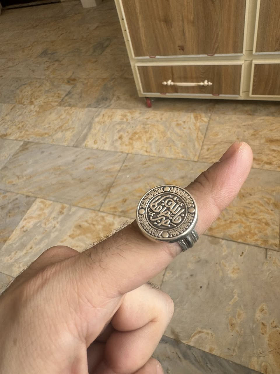 اسعار مناسبه جداً


**إذا كنت صاحب هذا الإعلان وتريد حذفه لأي سبب، رجاءا أرسل رسالة إلى الدعم الفني**