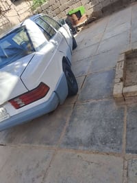 مرسيدس • ١٩٨٥ • رقم بصره