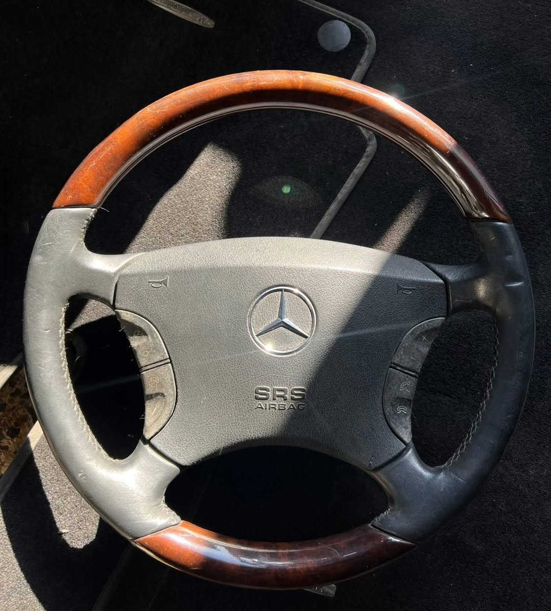 متوفر كافه ادوات مرسيدس بنز 
العنوان . بغداد حي اور تقاطع الفلسطيني مجاور حسينيه الامام الرضا - محل مهدي الربيعي 📍
هـ ***********
متوفر توصيل لكل العراق 🙏🏿
