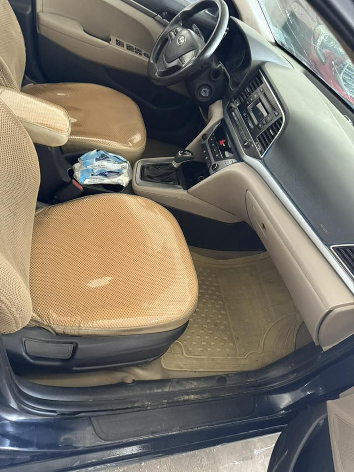 النترا 2017 خليجي مكينه 2000 دوش تبريد قطعتين جاهزه وحلوه مابيه نقص ابد مكفوله من عدا قطعه بيه رش بدون فتح بدون ضرر قوي رقم واسط تحويل ثاني يوم السعر 135 مجال بسيط ***********
