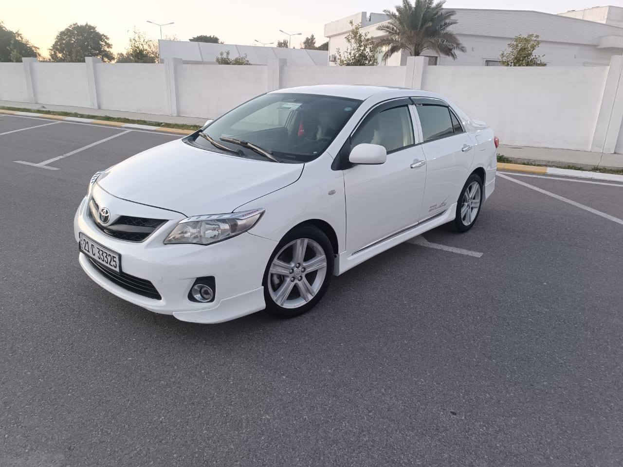 سلام عليكم كورلا موديل 2012 خليجي سياره مكفول من دعاميه الى الدعاميه بيه بس جاملغ واحد مرشوش اثر اشخوط بشرط لا مفتوح ولا معجون ولا ضربه فقط مرشوس  ماشيه 140 حقيقي محرك 1800 سياره بلاد اسبورت وحلوه مال بيت والسونار مرفق  سنويه ورقم وهزه جديده ال 2029 بأسمنه اتريد وكاله او تحويل خلال ساعتين انطيك سنويه بأسمك *********** اتصل وتدلل عنوان قضاء كلار محافظة سليمانيه كالار, السليمانية
