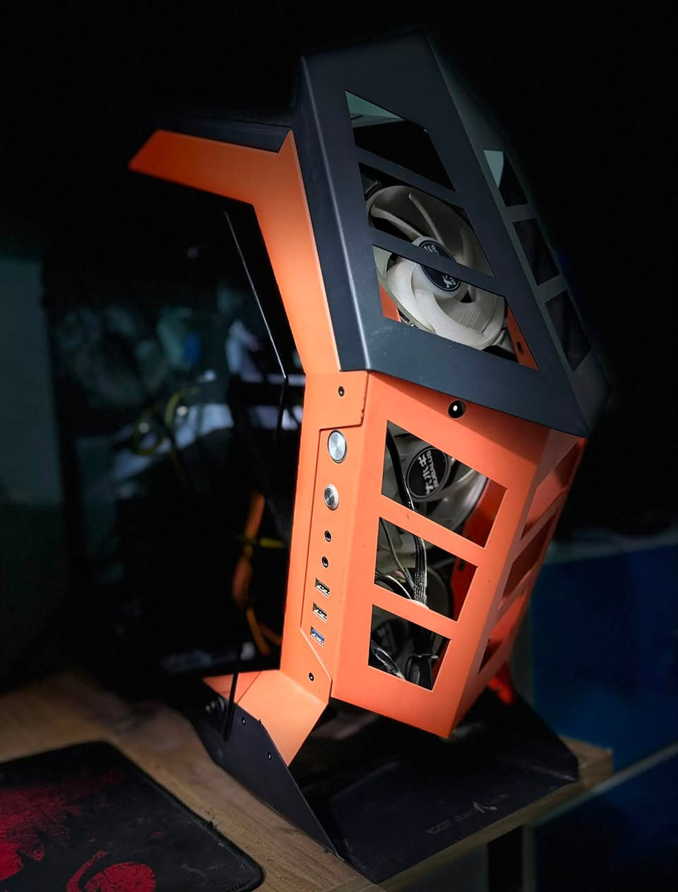 السلام عليكم pc للبيع
مواصفات: 

Mb MSI H410M-A Pro
Core i3 10105F
Rx 580 8G
Ram 16gb
SSD: 256gb Samsung 870 evo.
PSU: 500 80+ xigmatic.
السعر 410 وبيه مجال 
المكان ناصرية ماعندي توصيل


**إذا كنت صاحب هذا الإعلان وتريد حذفه لأي سبب، رجاءا أرسل رسالة إلى الدعم الفني**