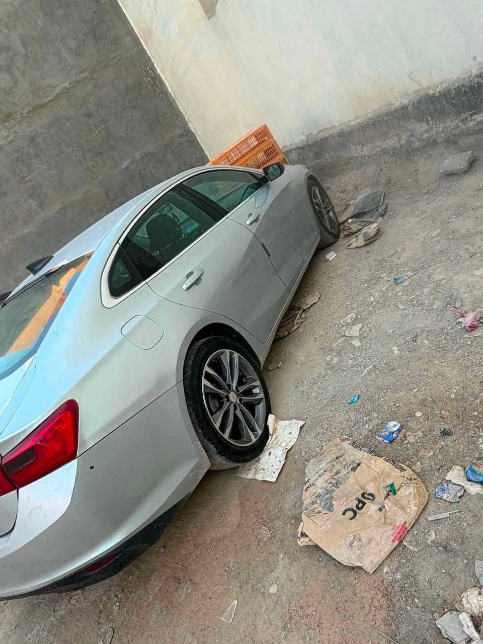 السلام عليكم ورحمة الله وبركاته
للبيع ماليبو موديل 2021موصفات Lt معروفه بدون فتحه فقط ماشية 96الف رقم اربيل بسمي ضرر تبديل قبق وجاملغ سايق صبغ فقط باقي كفاله بدون ايرباك بدون كلشي السعر 120وبي مجال للاستفسار ***********

