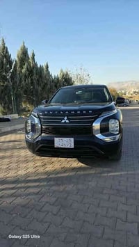 مسيبوشي اوتلندر  موديل2023 مواصفات SE 5كاميره دبل اكسل  صندوق شفط كوشن...