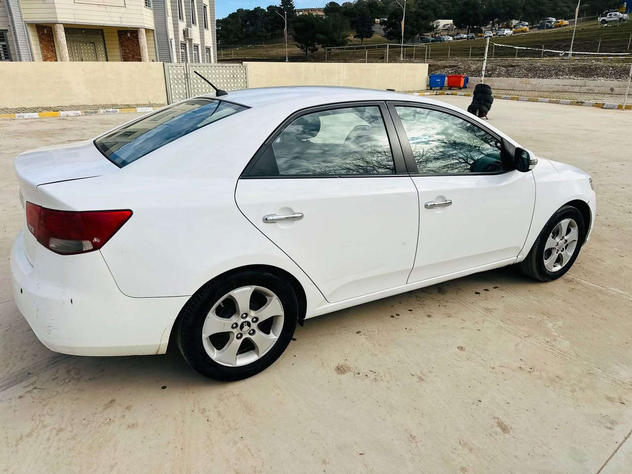 سيراتو    ،،،،،،،،  2010  ***. خلیجی

                                                88   $              

      ***********   📞*** *********** 📞

موديل:٢٠١٠ 
مواصفات : خليجي 
-يدات نيكل
-تبريد لمس 
-تدفئة + تبريد 
ع سلف
- شاشه
-كاميرا
-خمس ويل كب 
-حساسات 
خلفي
-ستيرين فوليوم
-مرايات كهربائية 
-جامات كهرباء 
-داخل بونين
اسود + ماروني
-٢شريكة 
-
-سياره : 
* بي جملغ سكن
 صبغ و بنيد 
والهلال  خلفي 
شاصي مكفول شرط
* بدون دواخل
* بدون ايرباك 
* بدون ايشي 
شرط 
-كير محرك: مامفتوح شرط
لوك
-دهن كير محرك 
جديد
باتري جديد
كهربائية ع شريكة
-رقم سليمانية
-هززه وبراد 
كله جديد
سنويه جديد 
لحد ٢٠٢٨
-كابون بانزين 
-سياره لوك 

سعر :   ٨٨   
مكان : قرهنجير 

رقم :
***********      📞              واتساب  *********** كركوك, العراق
