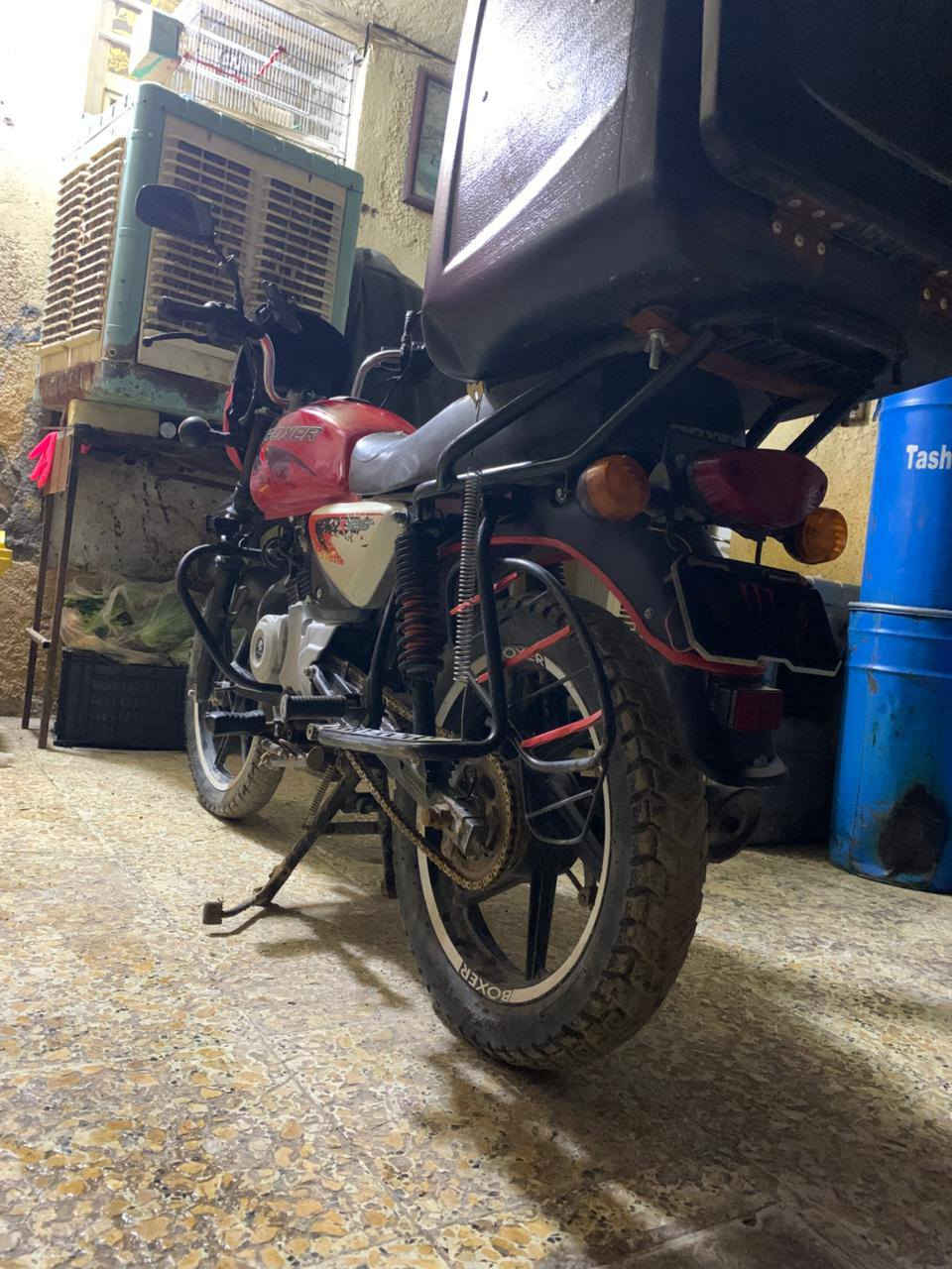 السلام عليكم بوكسر للبيع موديل 2022شهر ال5تجفيت جديد مال شركة نكرة سلفة بكل وقت مكان بغداد الشعلة رايدهة اب900وبيهة مجال وهذة رقمي ***********
