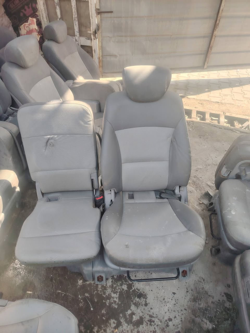 سلام عليكم
كشنات ستاركس 
مال سايق ابو تجوه متوفر 
نضيف مال حاويه جديد 
عندي هم مال 2007 
الرقم *********** /***********
