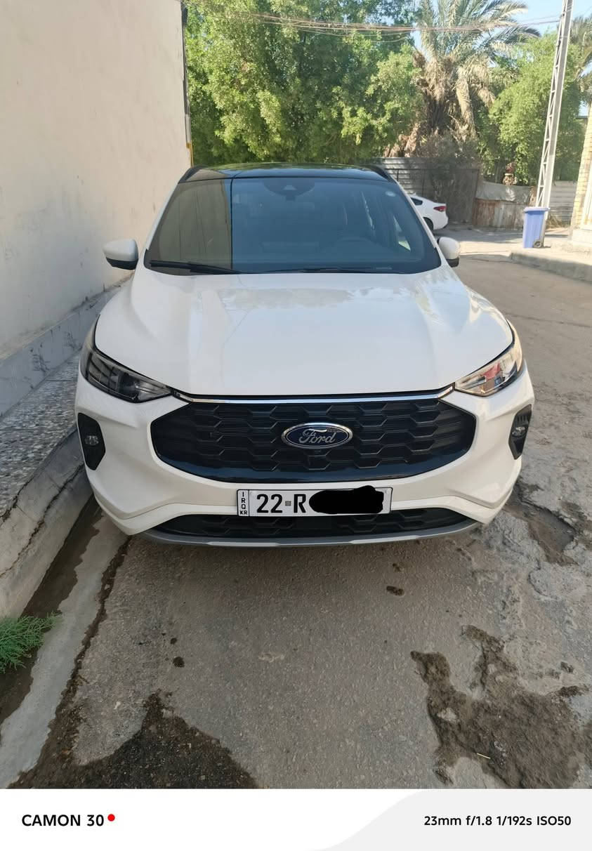 السلام عليكم
فورد اسكيب موديل 23 استي لاين محرك 2000 تيربو 4سلندر فول مواصفات 1عى1

حادث جنطه خلفي سيارة جديد بدون ارباك ماشيه 7000الف السيارة بسمي سنوي جديد 

السيارة موجود بغداد السعر 175 

اتصل وتساب ***********
