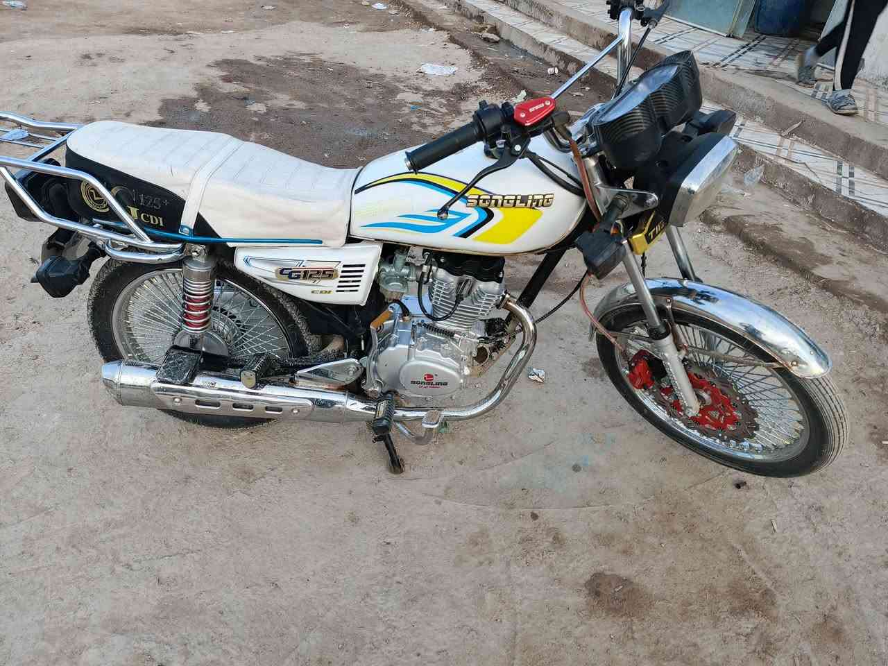 للبيع دراجه مكفوله 2025 675وبيه مجال لاستفسار ***********
