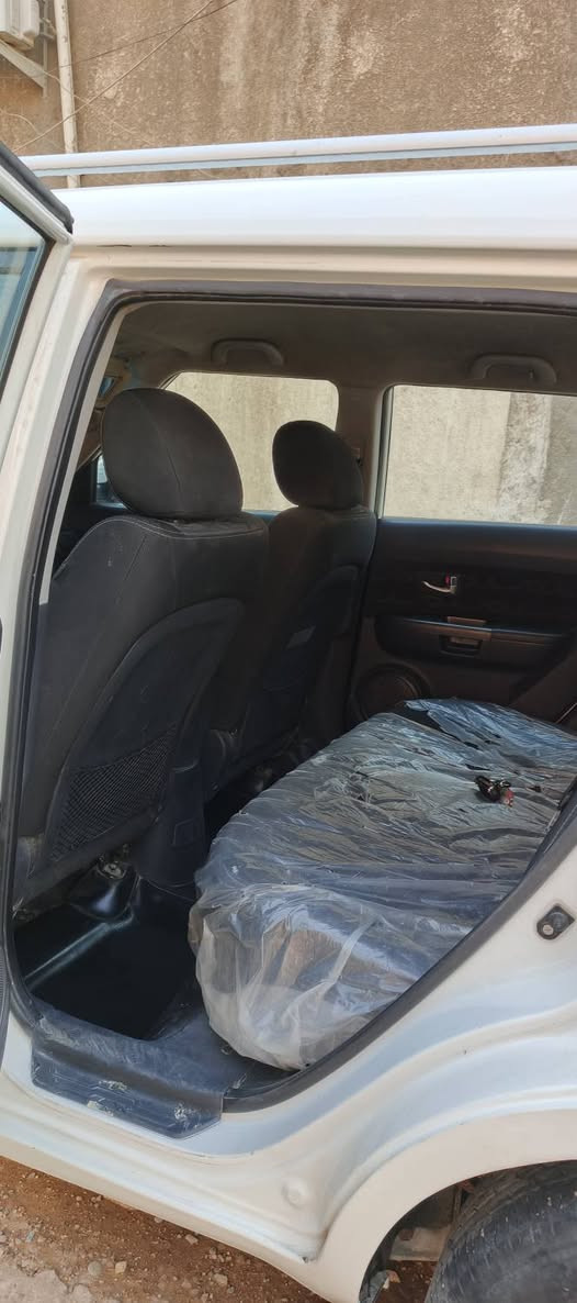 السلام عليكم كيا صول 2013 وارد امريكي  السياره مصبوغه حزام +باب السايق وخلف السايق مبدل السياره كير مكينه ادامه كامله تبريد خير من الله محرك
2000 دوش وبيها نظام eco مود الاقتصادي+اشاير مري 

حداديه صدر كامله + ادامه منظومه الراديتر كامله 

رقم بابل مشروع وطني تحويل ثاني يوم

  السعر 90 وبيها مجال

مكان السياره بغداد الشعب 

للاستفسار  ***********

واتساب ***********
