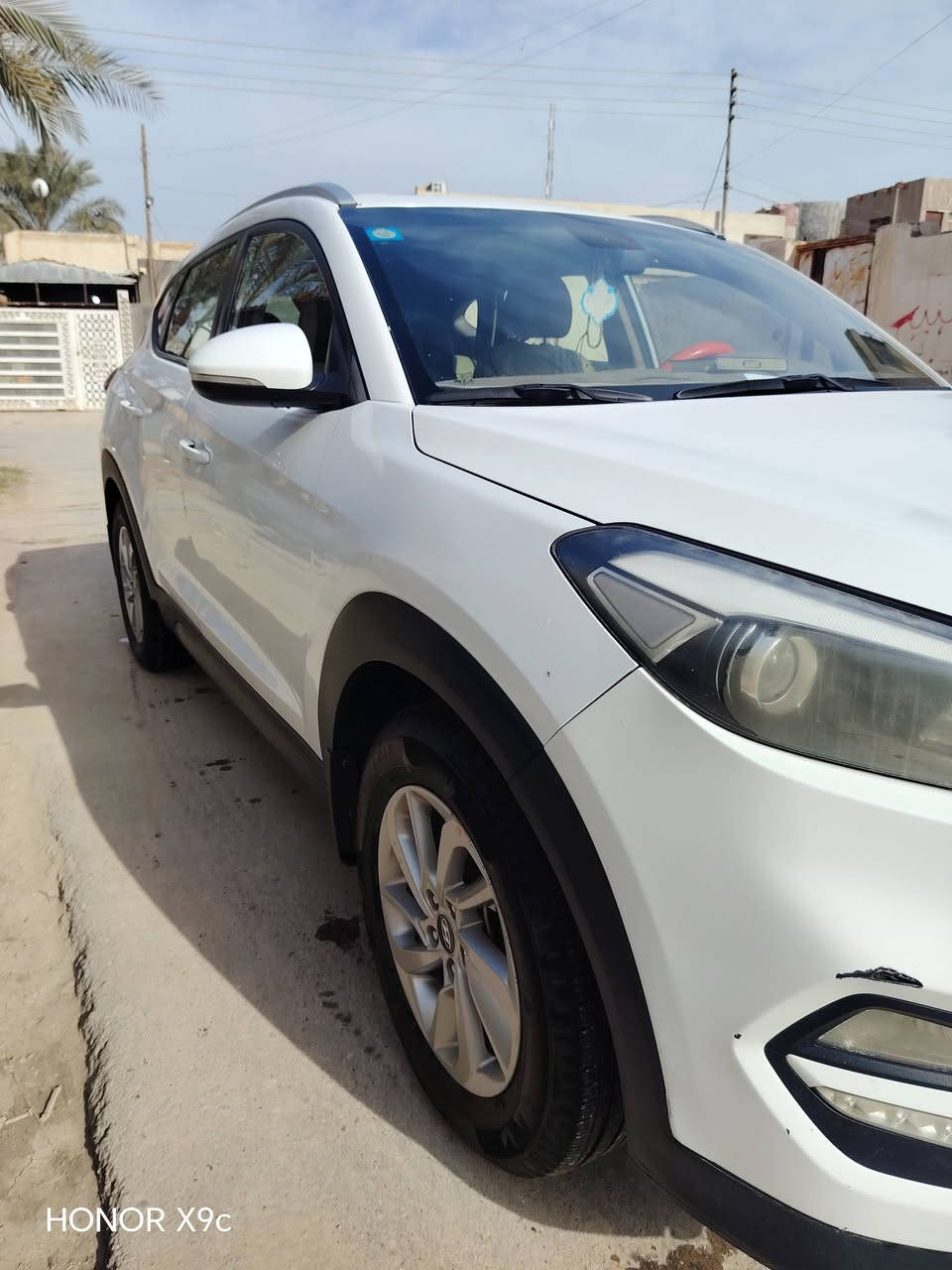 سلام عليكم ورحمة الله وبركاته
سياره توسان موديل 2016 للبيع مداور ثاني يوم السياره ب اسمي كفاله عامه مابيها اي عيب سعر 164 بيها مجال للشراي مجال بسيط سياره مابيها لا صبغ ولا بارد ولا شي سياره بلاد مقابل للمراوس هذا رقمي وتصل ونتفاهم
الرقم ذي قار
***********
