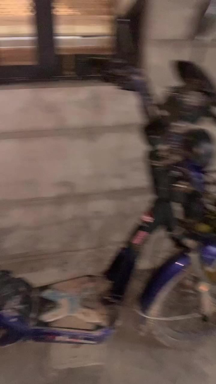 موطور شحن HISللمرواس ويه اربع كير شعندك نزل


**إذا كنت صاحب هذا الإعلان وتريد حذفه لأي سبب، رجاءا أرسل رسالة إلى الدعم الفني**