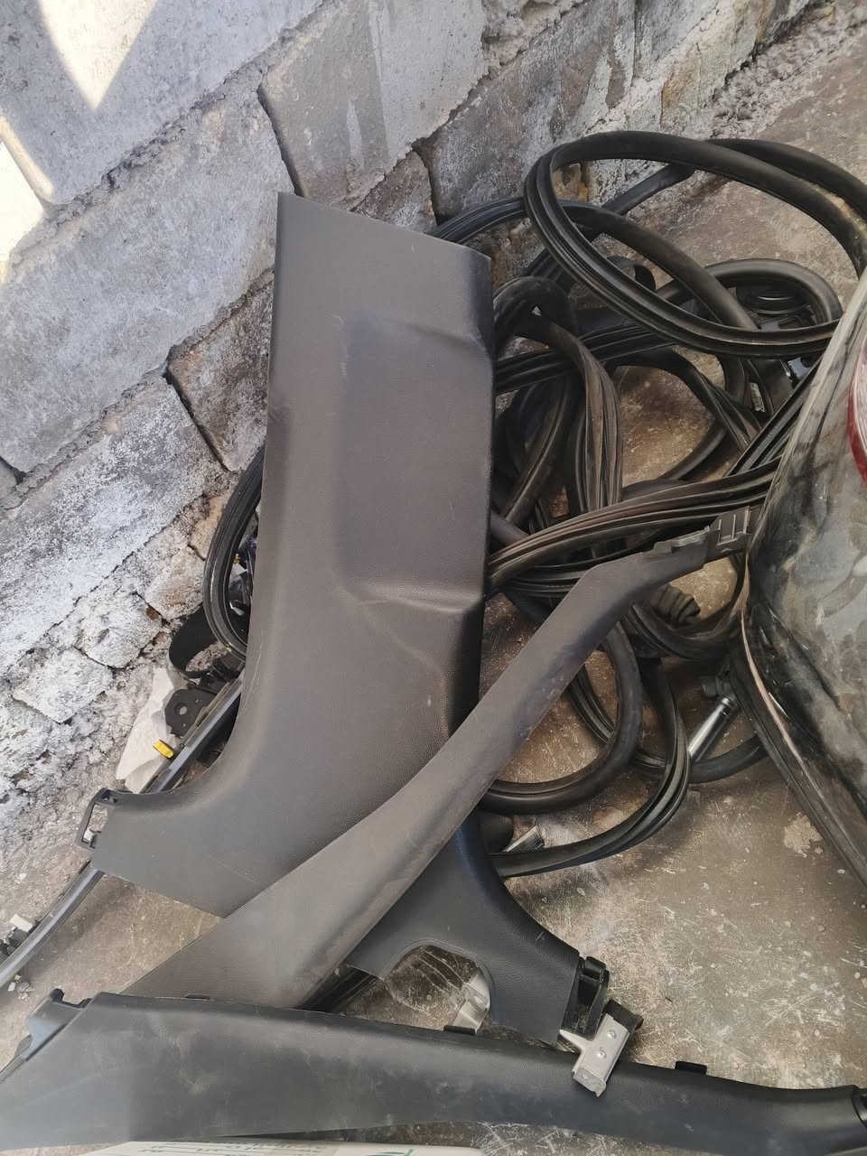 متوفر غراض جينيسيز G70 موديل ٢٢ فما فوق محرك كير حداديه دواخل باتري جديد بلادي كل الغراض بلاديه نظيفة جدا جديده تفصيخ امريكي للتواصل مراسلة الصفحة أو الاتصال على الرقم *********** يوجد واتساب أيضاً
