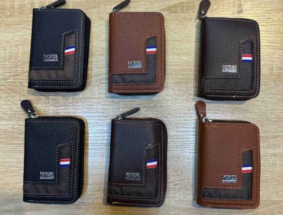 محفظات هويات درجة اولى متوفر جملة ومفرد  
للطلب ***********
ومتوفر التوصيل لجميع المحافظات
