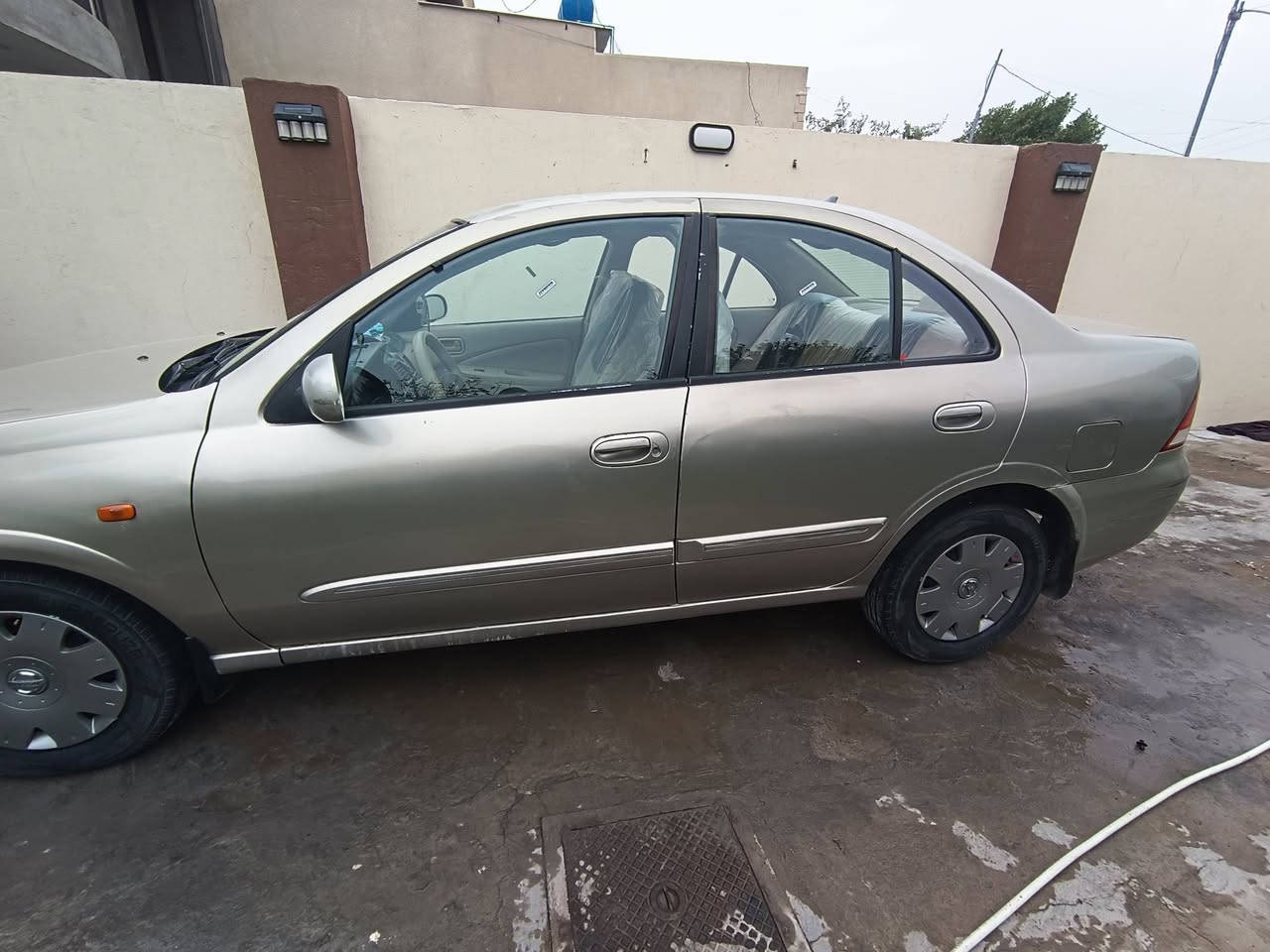 نيسان سني ٢٠٠٨
بدي كوري ..سامسونك 
مكينة وكير مكفولات 
سونار مرفق بالصور 
سعر ٩٠ شرط التحويل 
مكاني بغداد ***********
